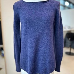 LORO PIANA PURPLE CASHMERE SWEATER